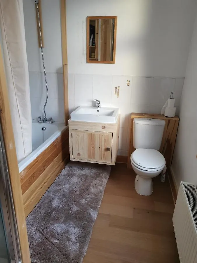 Вилла The Comfy House Хаддерсфилд